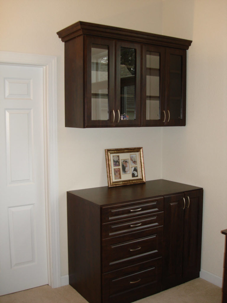 Helotes Home Office Furniture and Cabinets