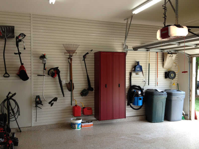 New Braunfels - Slatwall and a Garage Storage Cabinet